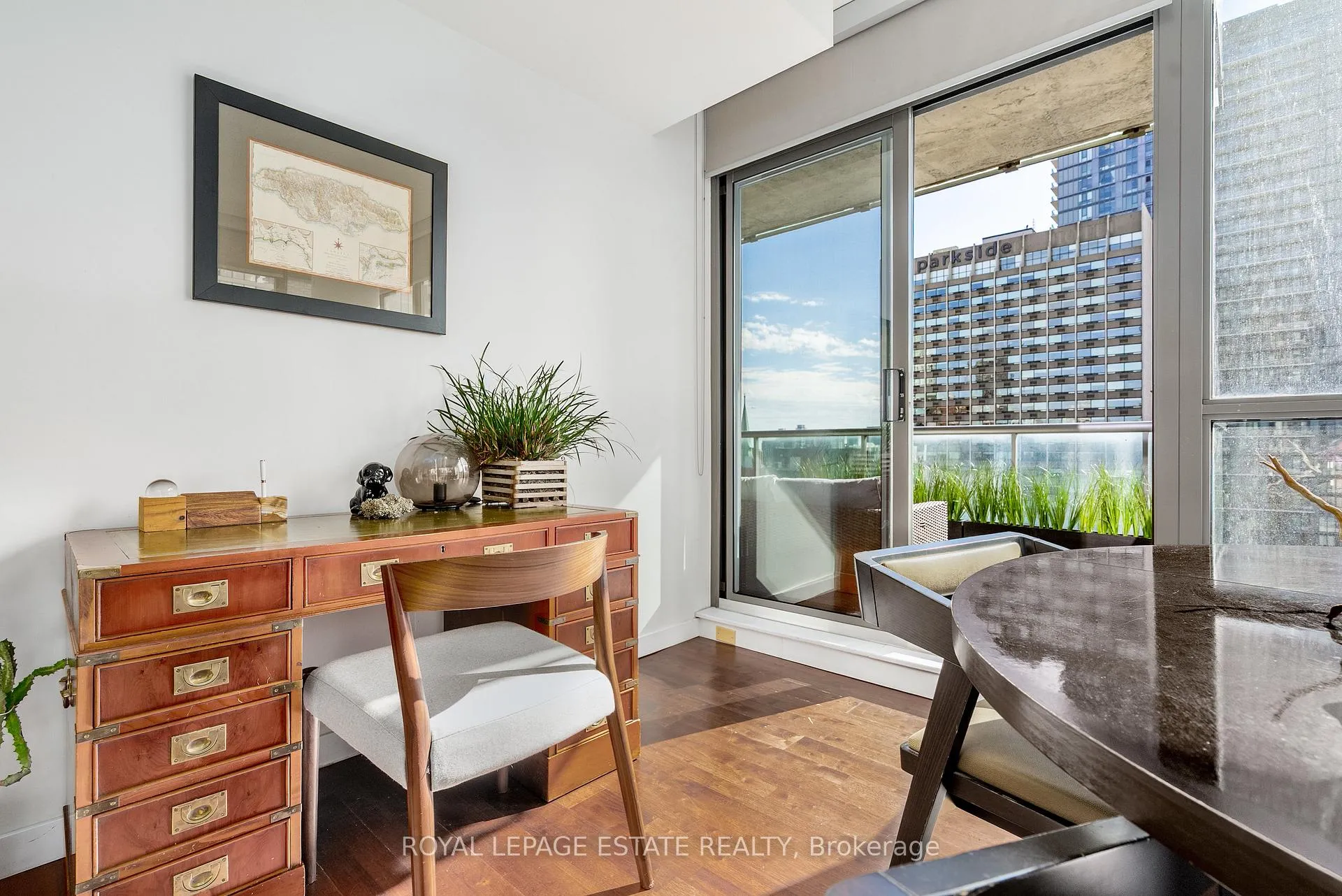 Photo 36 of Unit 1003, 281 Mutual Street, Toronto, Church-Yonge Corridor — HOMEH