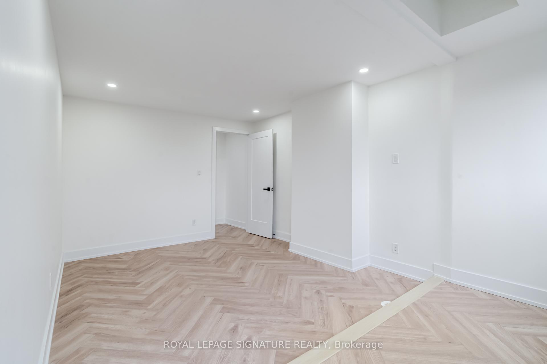 Photo 6 of Unit Upper, 861 O'connor Drive, Toronto, O'Connor-Parkview — HOMEH