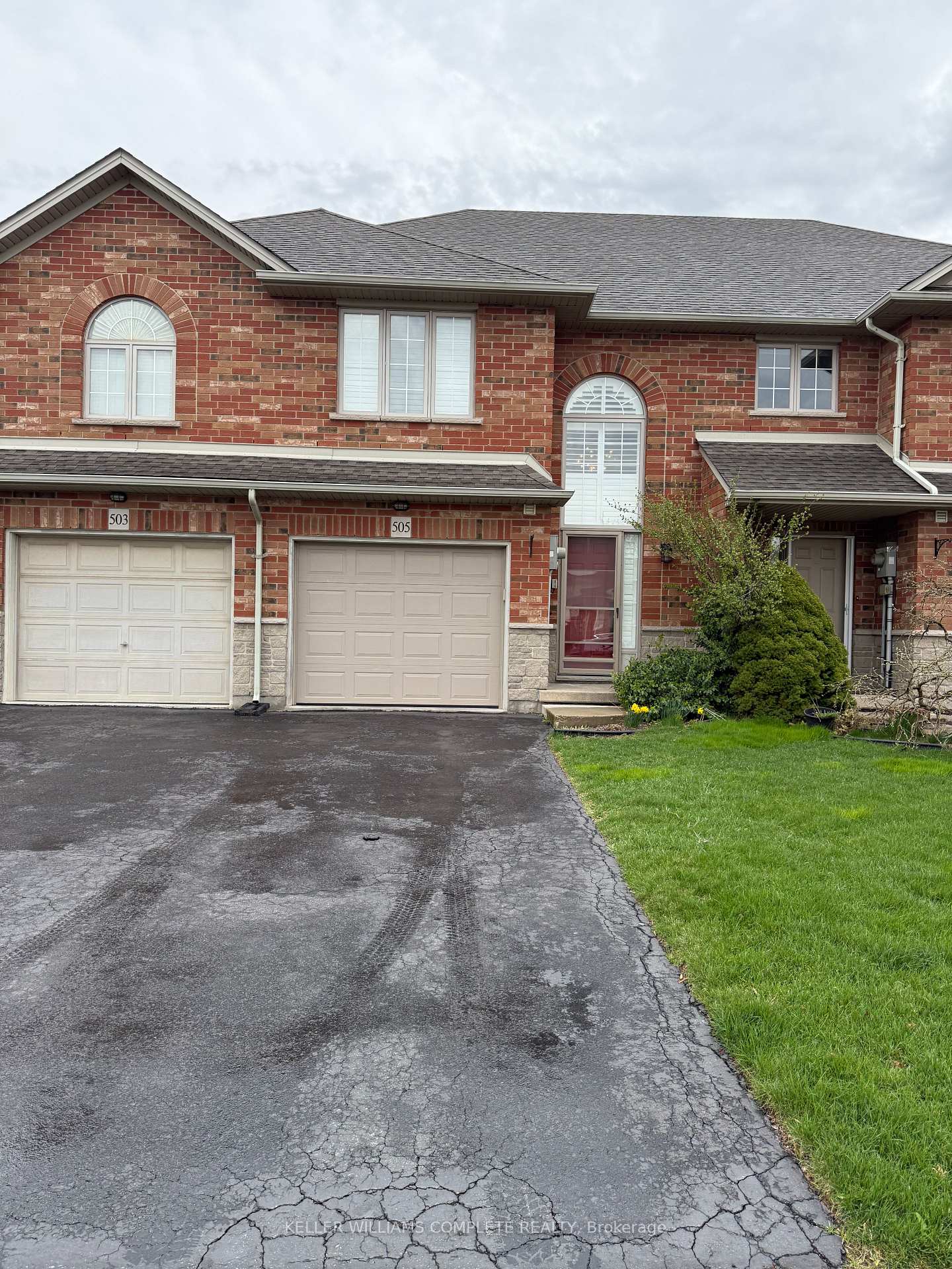 Photo 1 of 505 Southridge Drive, Hamilton, Mountview — HOMEH