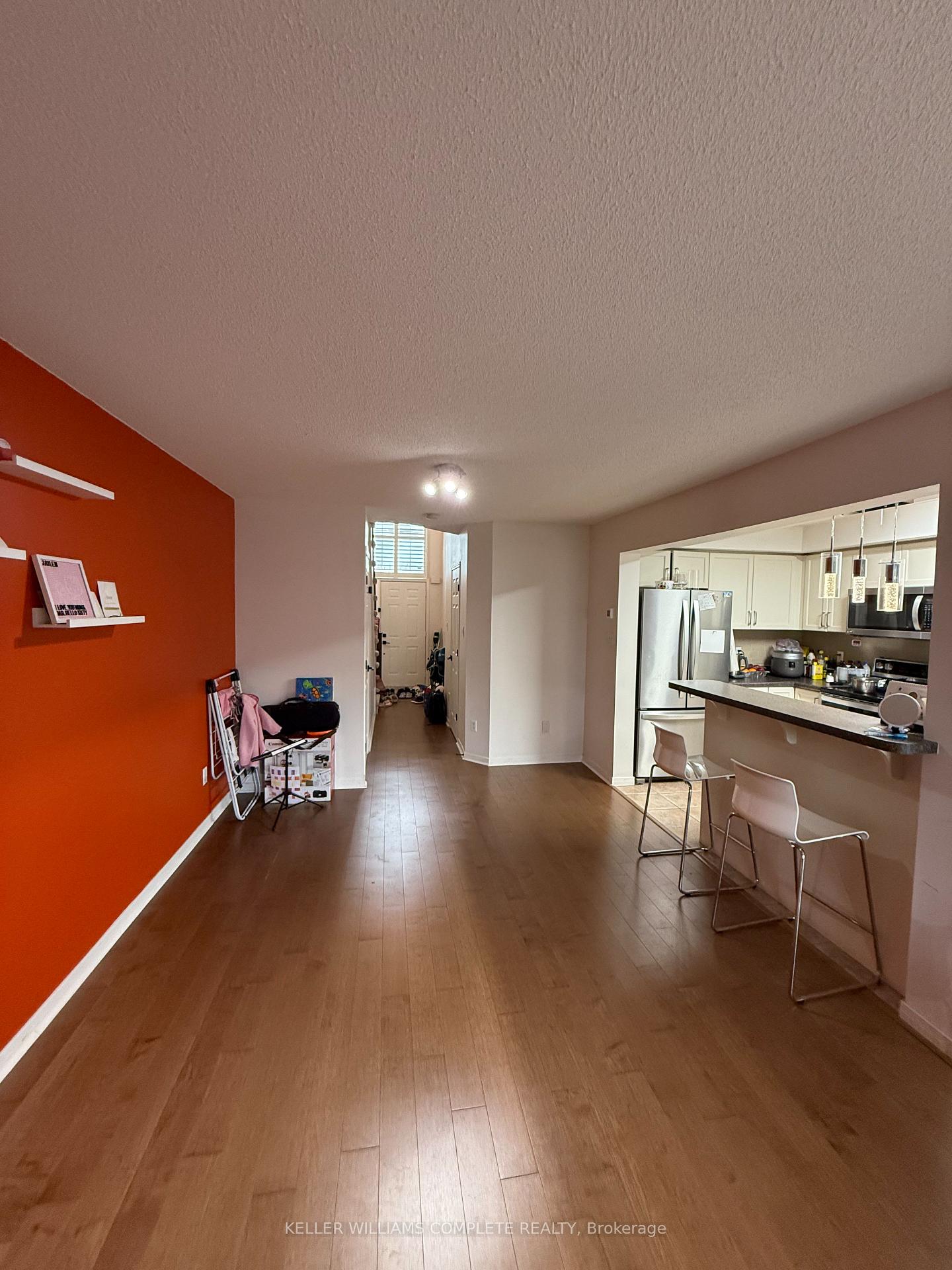 Photo 10 of 505 Southridge Drive, Hamilton, Mountview — HOMEH
