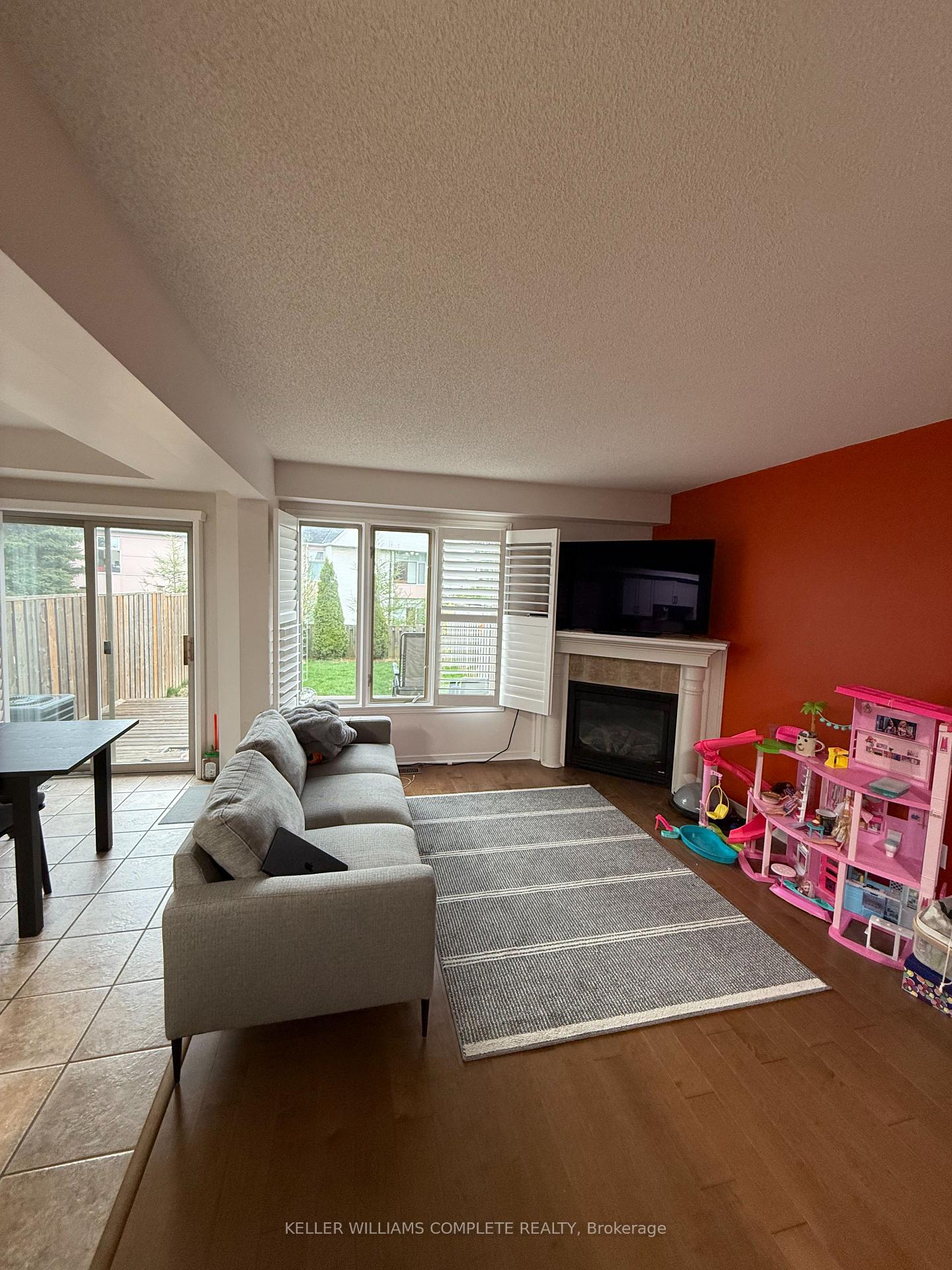 Photo 18 of 505 Southridge Drive, Hamilton, Mountview — HOMEH