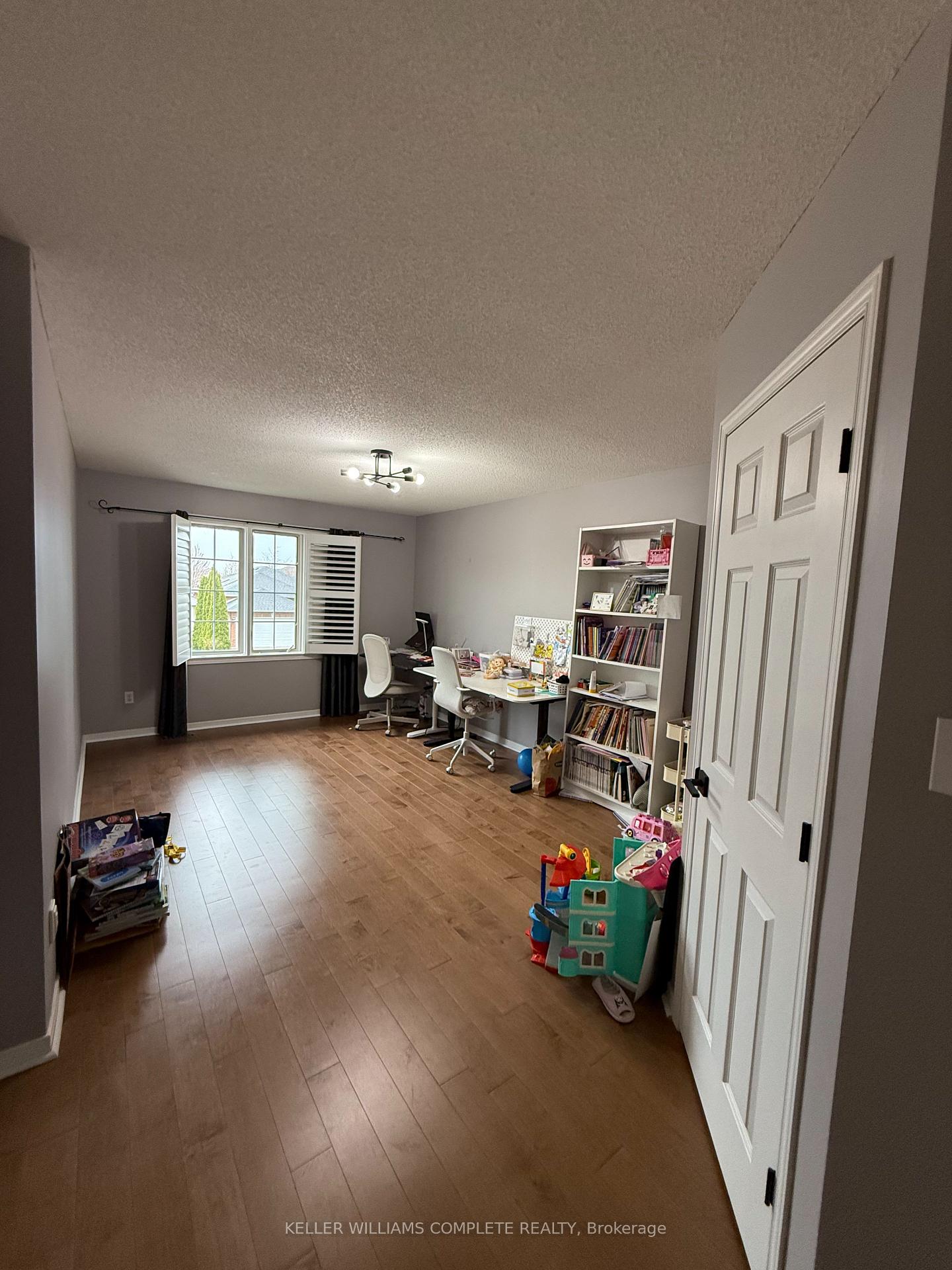 Photo 29 of 505 Southridge Drive, Hamilton, Mountview — HOMEH