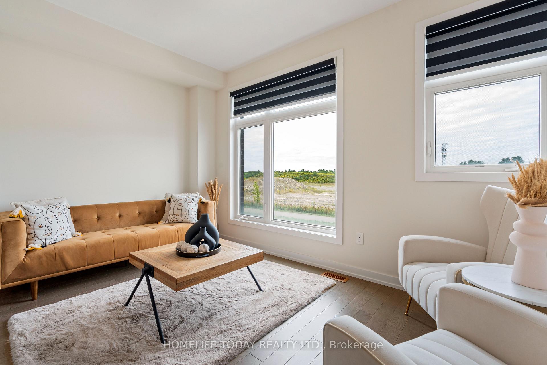 Photo 10 of 2670 Castlegate Crossing, Pickering, Duffin Heights — HOMEH