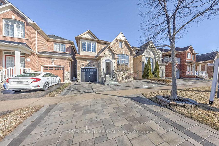 Photo 3 of 14 Lundy Drive, Markham, Box Grove — HOMEH