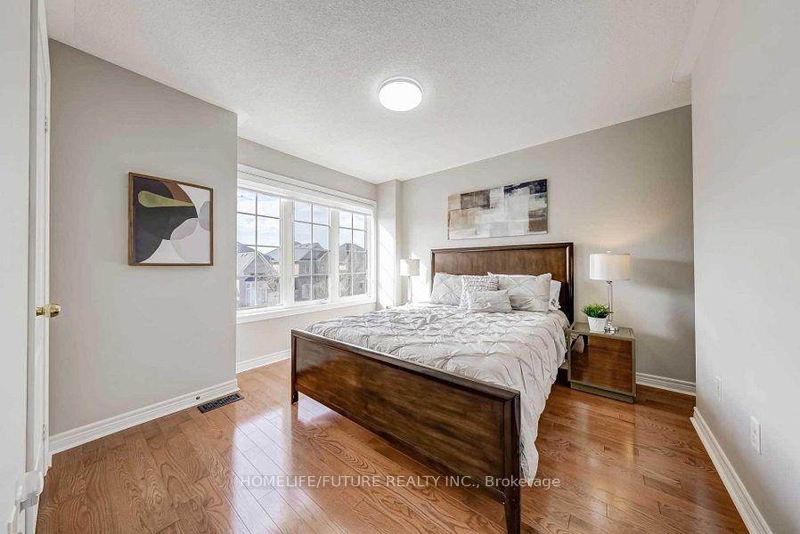 Photo 11 of 14 Lundy Drive, Markham, Box Grove — HOMEH
