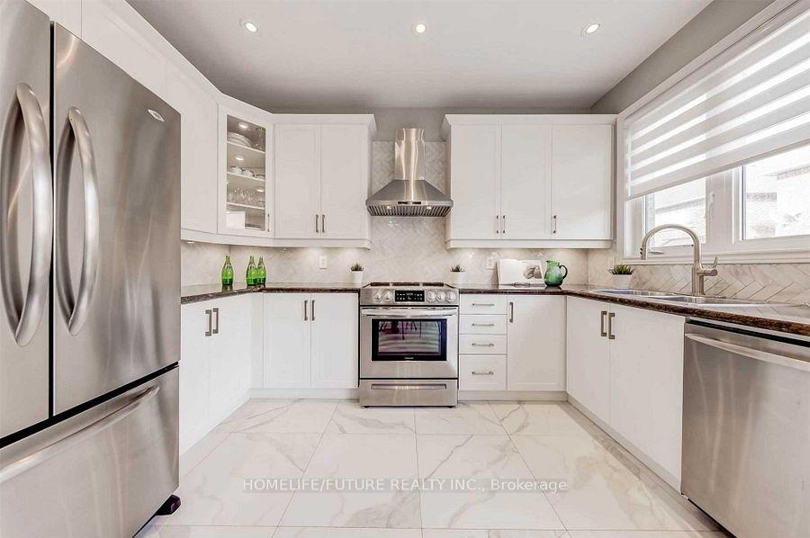 Photo 31 of 14 Lundy Drive, Markham, Box Grove — HOMEH