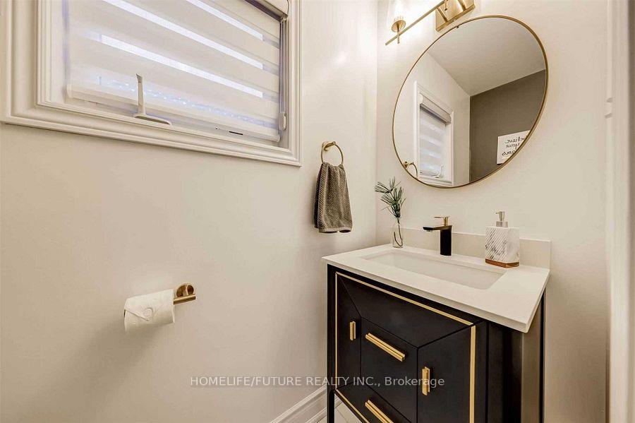 Photo 33 of 14 Lundy Drive, Markham, Box Grove — HOMEH