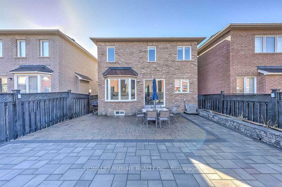 Photo 26 of 14 Lundy Drive, Markham, Box Grove — HOMEH