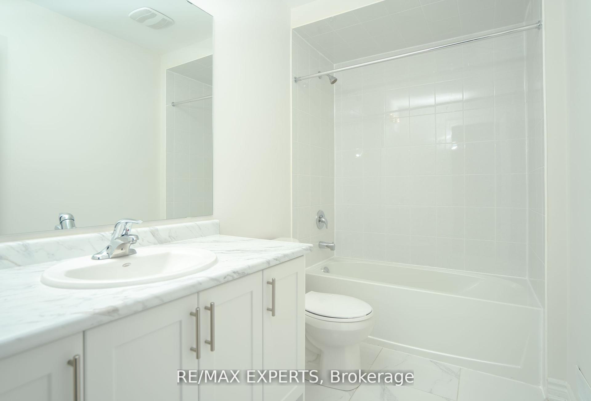 Photo 13 of 126 Nottingham Road, Barrie, Rural Barrie Southeast — HOMEH