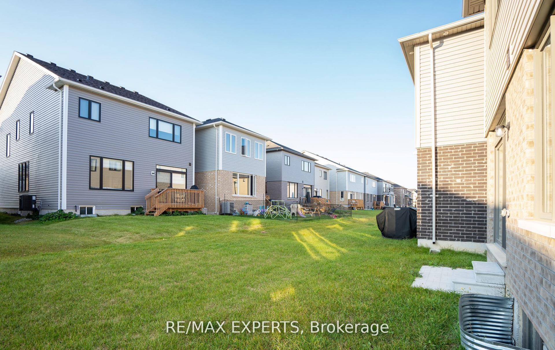 Photo 25 of 126 Nottingham Road, Barrie, Rural Barrie Southeast — HOMEH