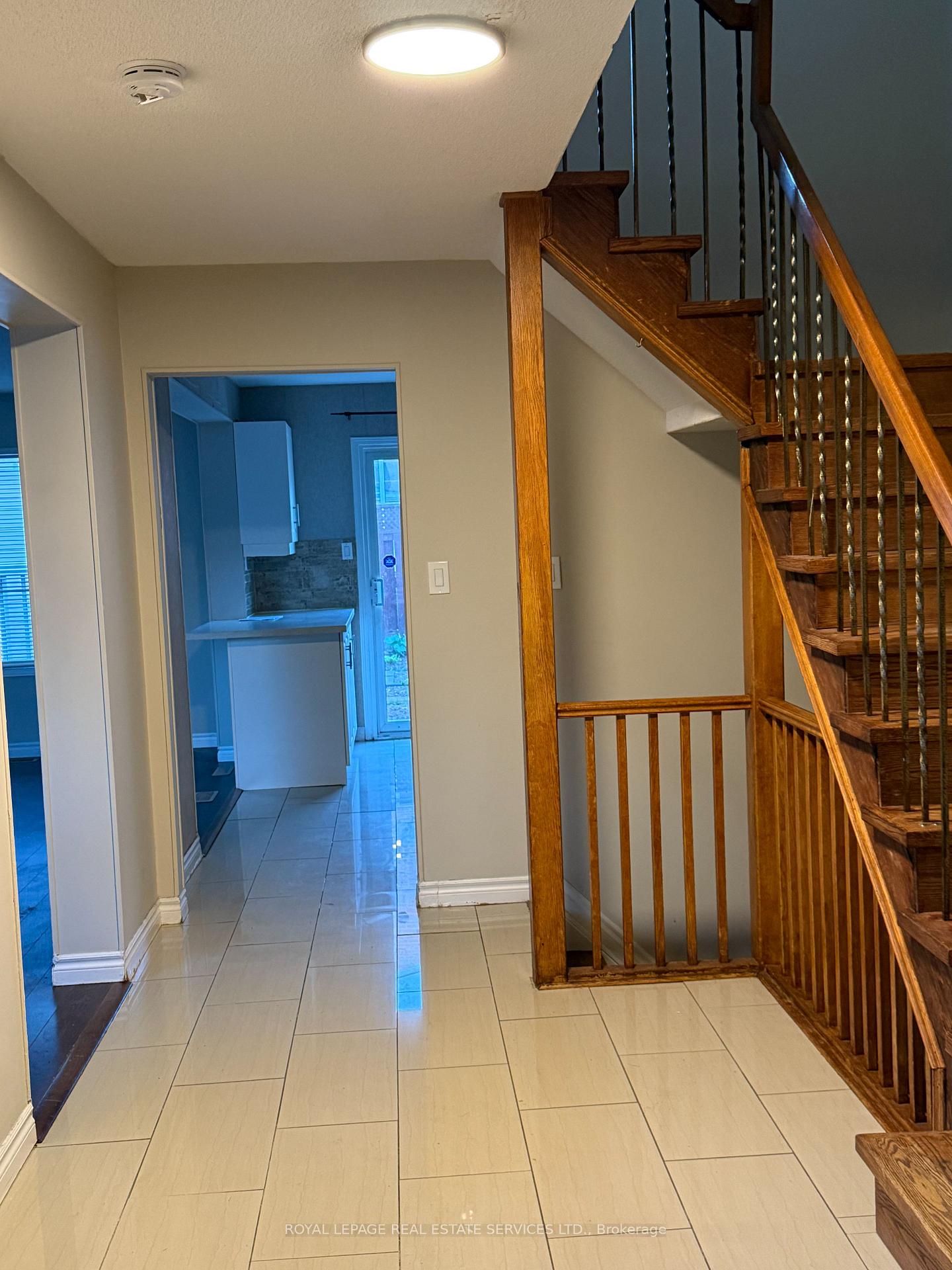 Photo 2 of Unit Upper, 47 Alabaster Drive, Brampton, Northgate — HOMEH