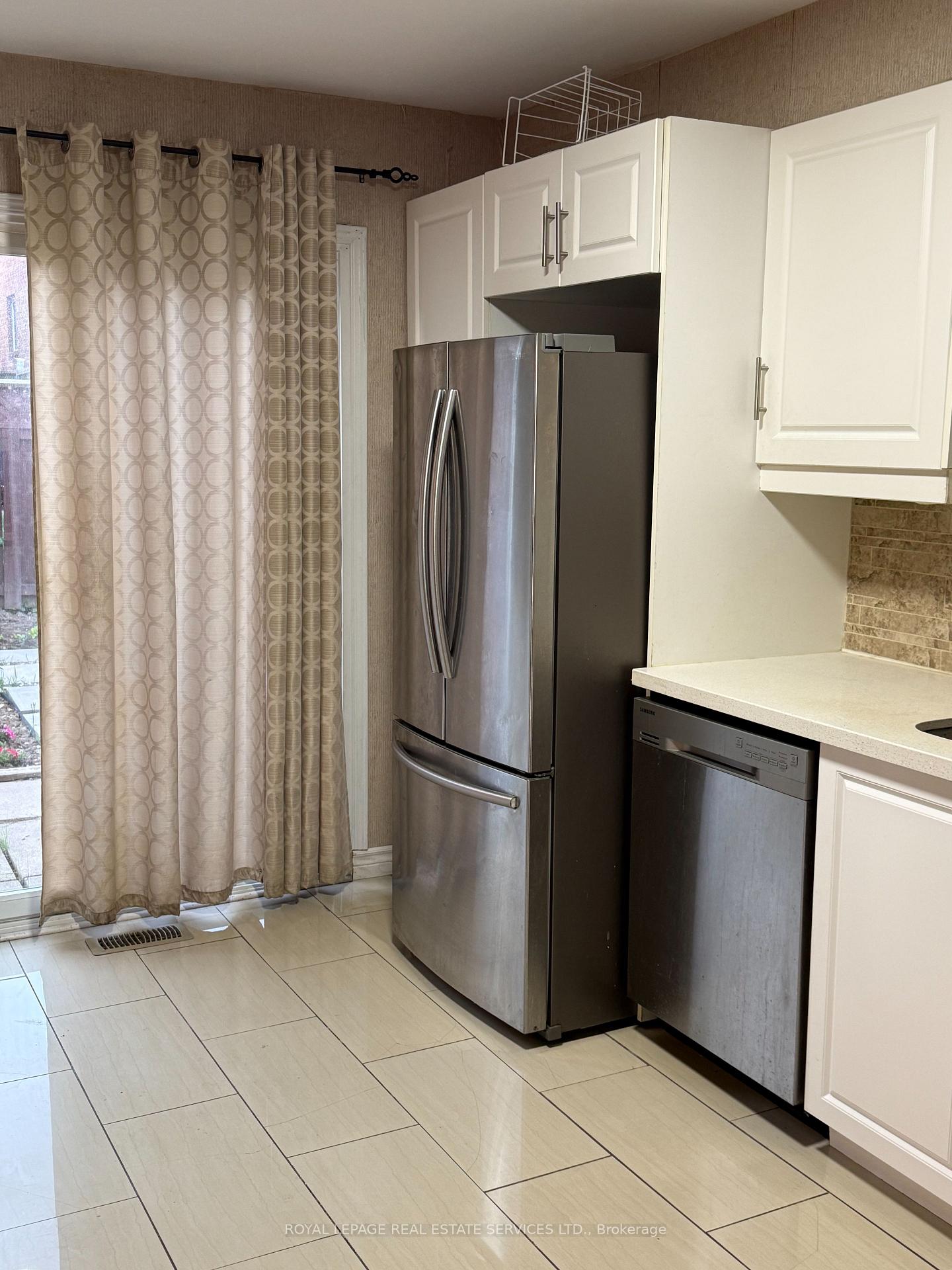 Photo 7 of Unit Upper, 47 Alabaster Drive, Brampton, Northgate — HOMEH