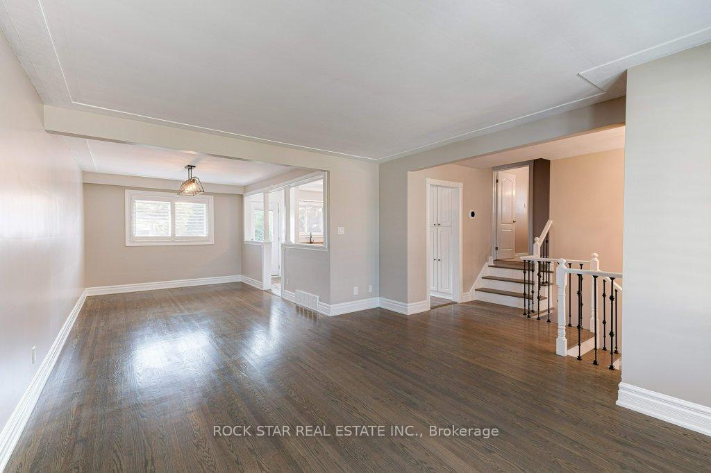 Photo 9 of 539 Upper Paradise Road, Hamilton, Gilbert — HOMEH