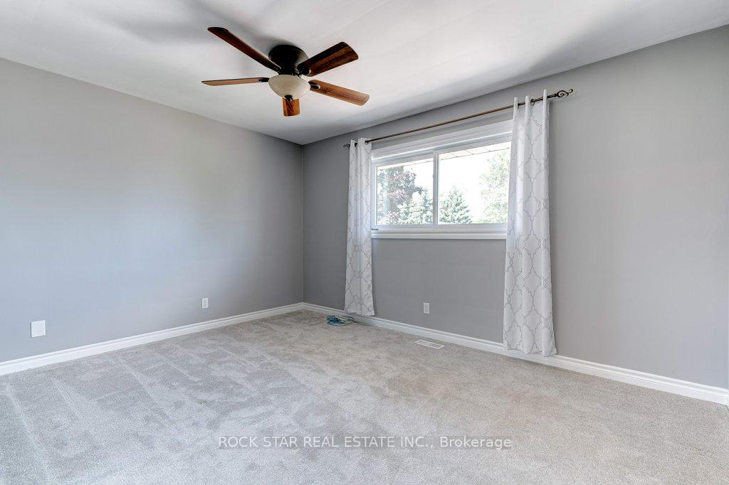 Photo 12 of 539 Upper Paradise Road, Hamilton, Gilbert — HOMEH