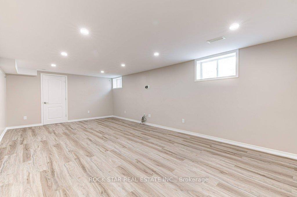 Photo 27 of 539 Upper Paradise Road, Hamilton, Gilbert — HOMEH