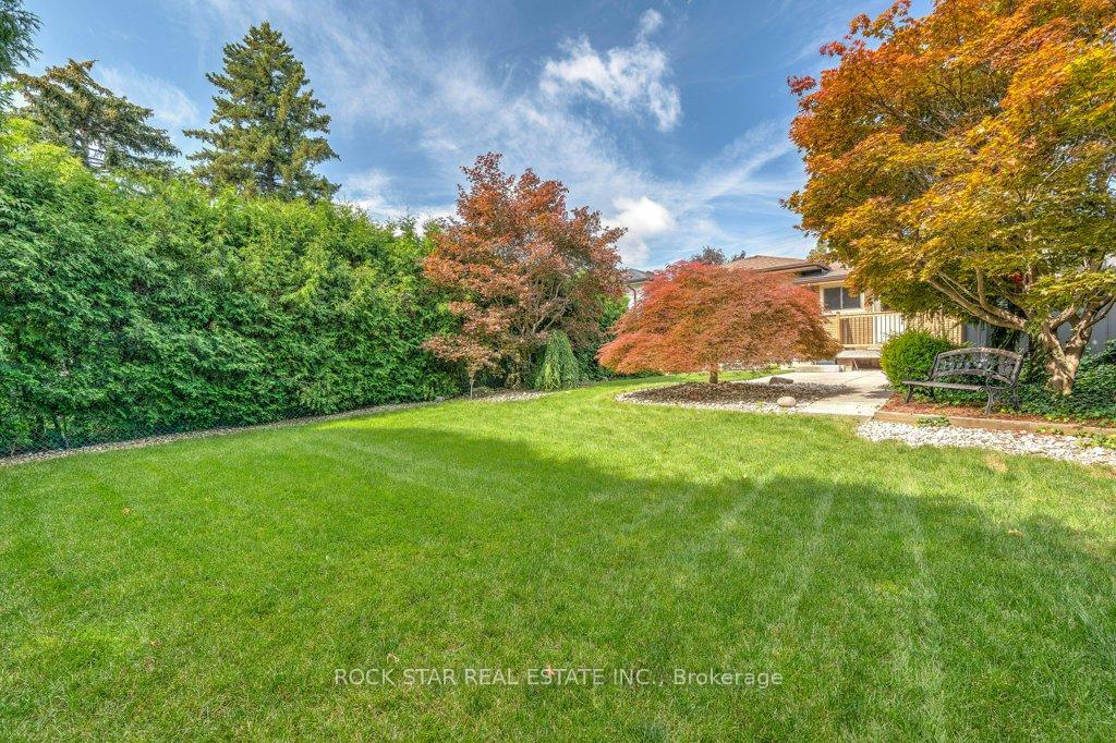 Photo 40 of 539 Upper Paradise Road, Hamilton, Gilbert — HOMEH