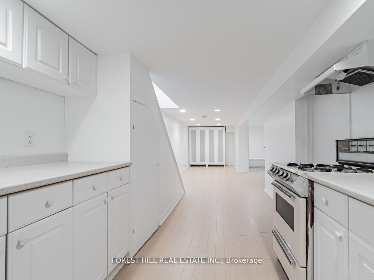 Photo 18 of 256 Beatrice Street, Toronto, Palmerston-Little Italy — HOMEH