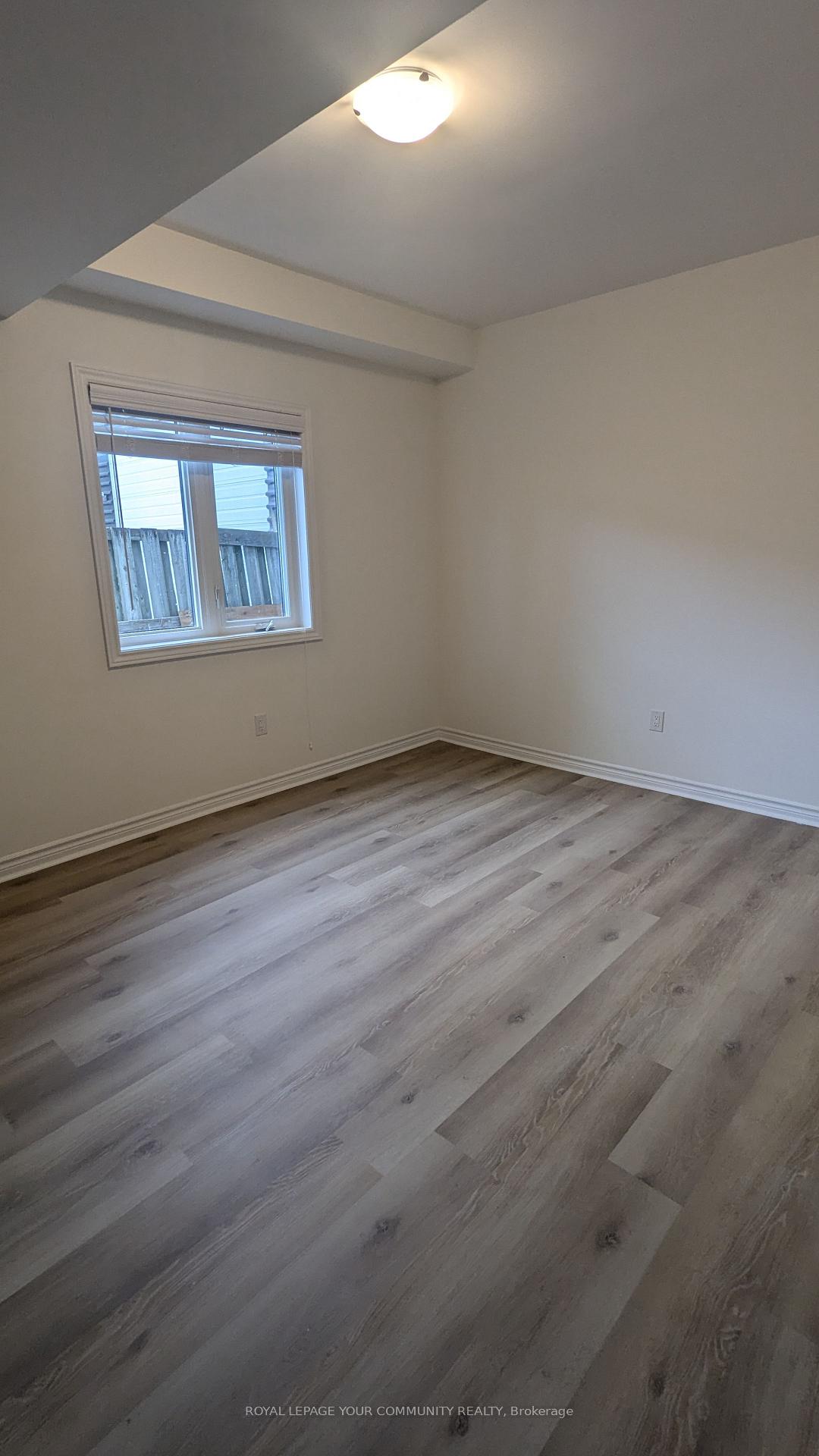 Photo 14 of Unit M, 9A Biscayne Boulevard, Georgina, Keswick South — HOMEH
