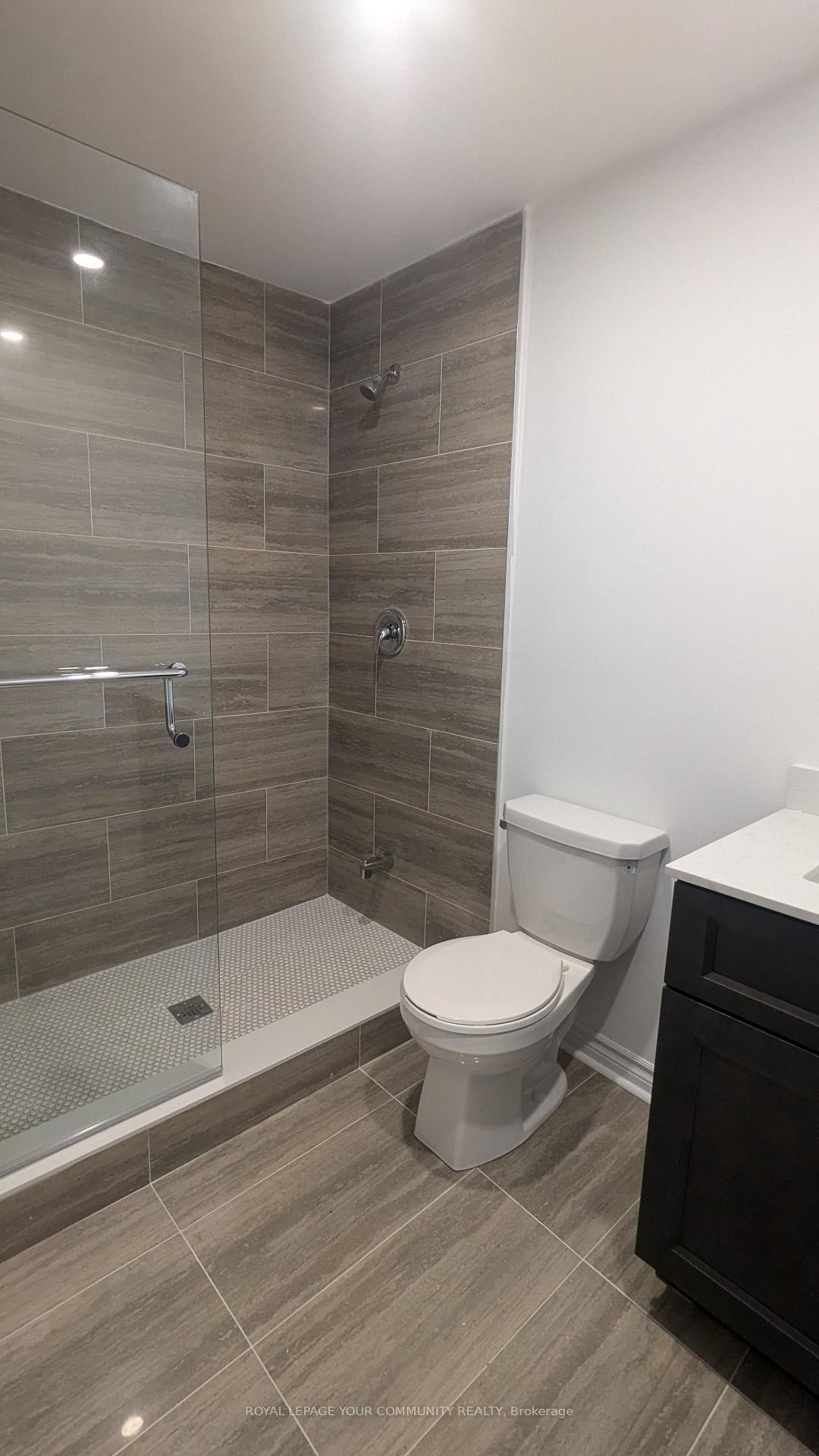 Photo 3 of Unit M, 9A Biscayne Boulevard, Georgina, Keswick South — HOMEH