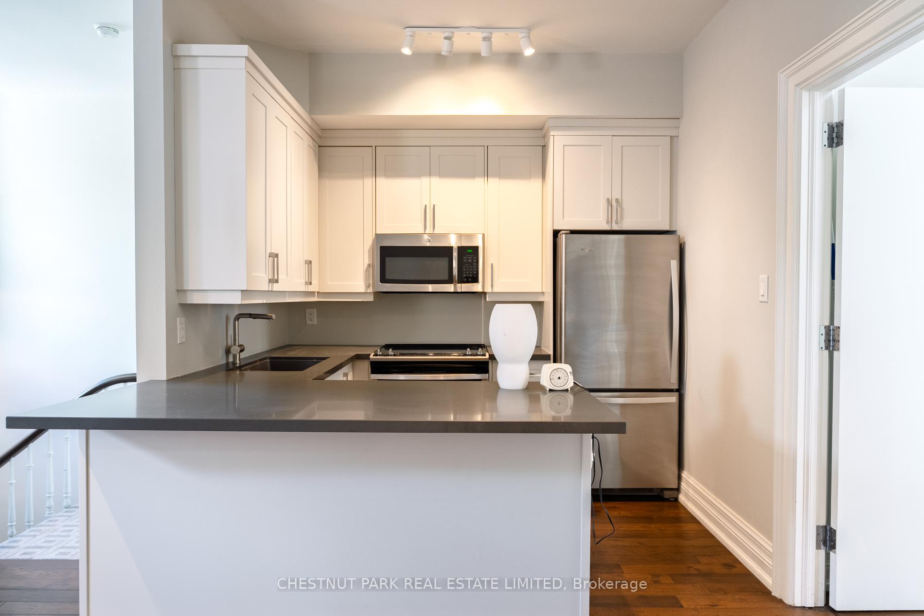 Photo 17 of Unit 300, 14 St Joseph Street, Toronto, Bay Street Corridor — HOMEH