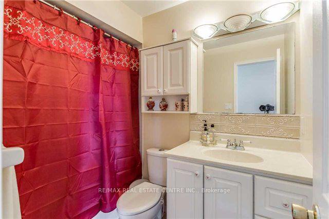 Photo 18 of 22 Matterdale (Upper) Avenue, Brampton, Fletcher's West — HOMEH
