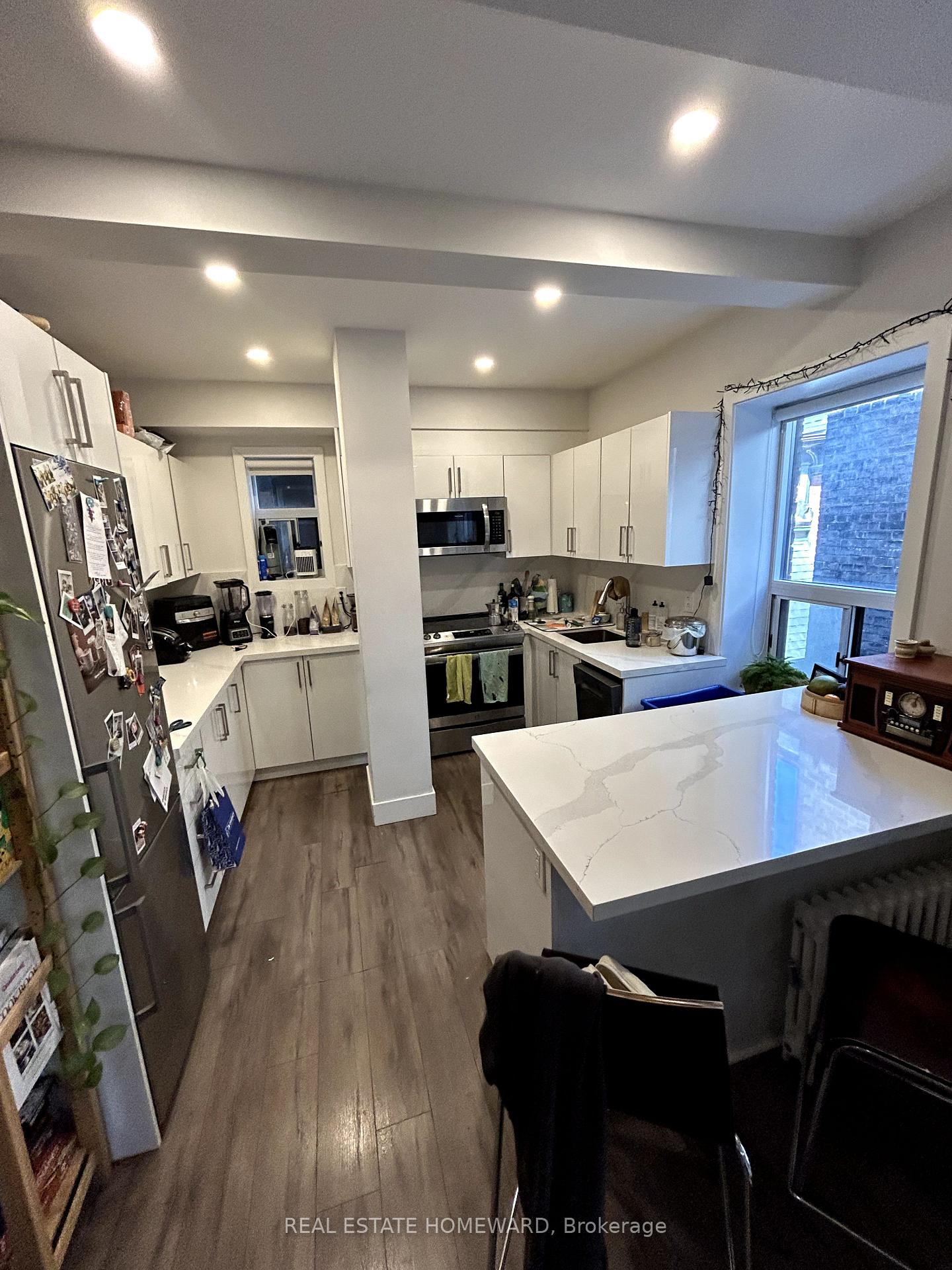 Photo 2 of Unit 8, 67 Gloucester Street, Toronto, Church-Yonge Corridor — HOMEH