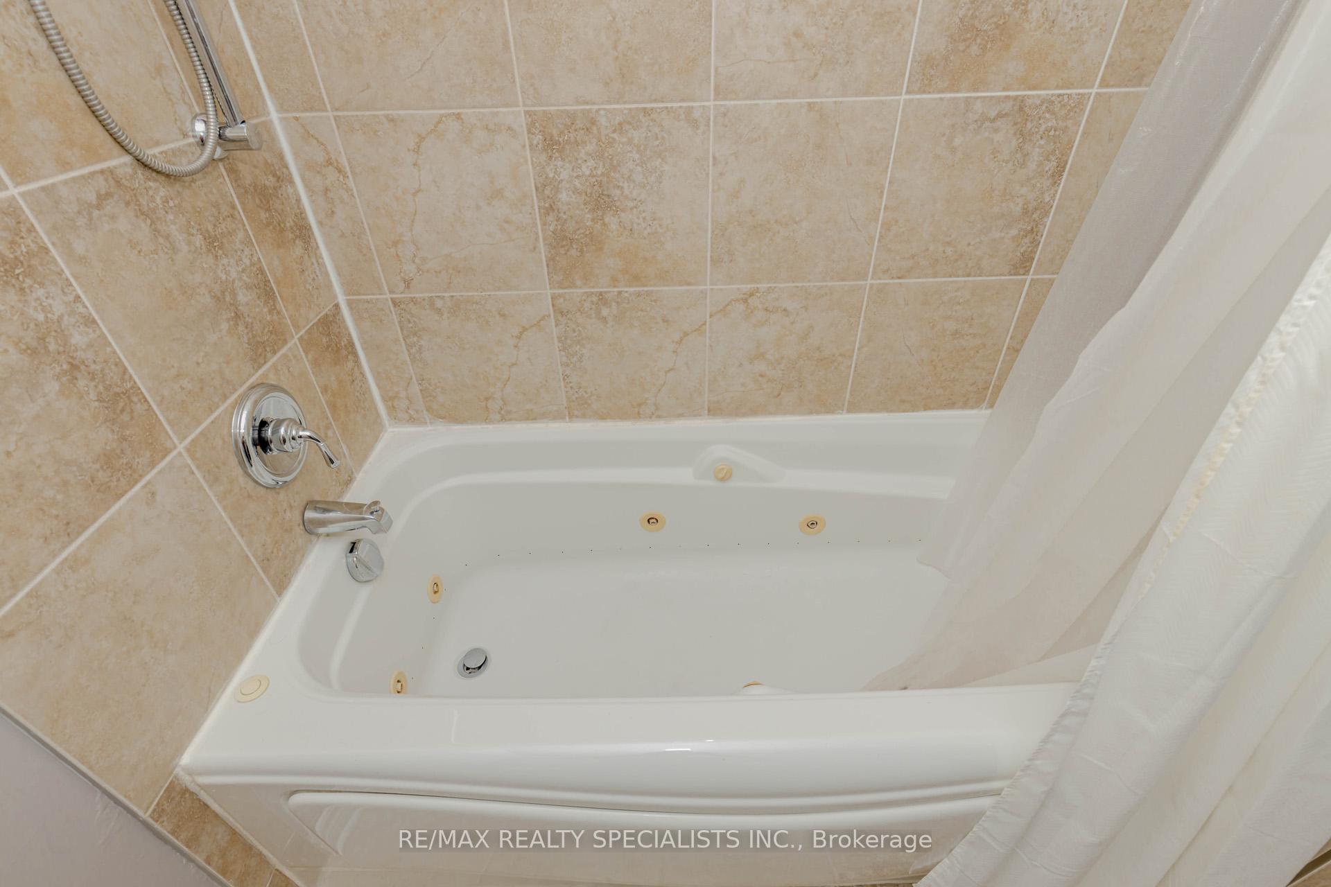 Photo 18 of Unit 66, 8136 Coventry Road, Niagara Falls, West Wood — HOMEH