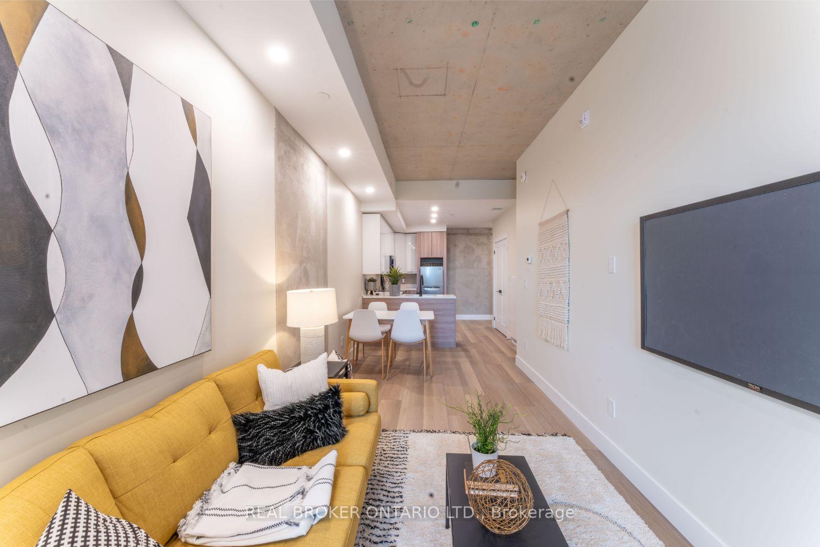 Photo 7 of Unit 407, 169 James Street S, Hamilton, Corktown — HOMEH