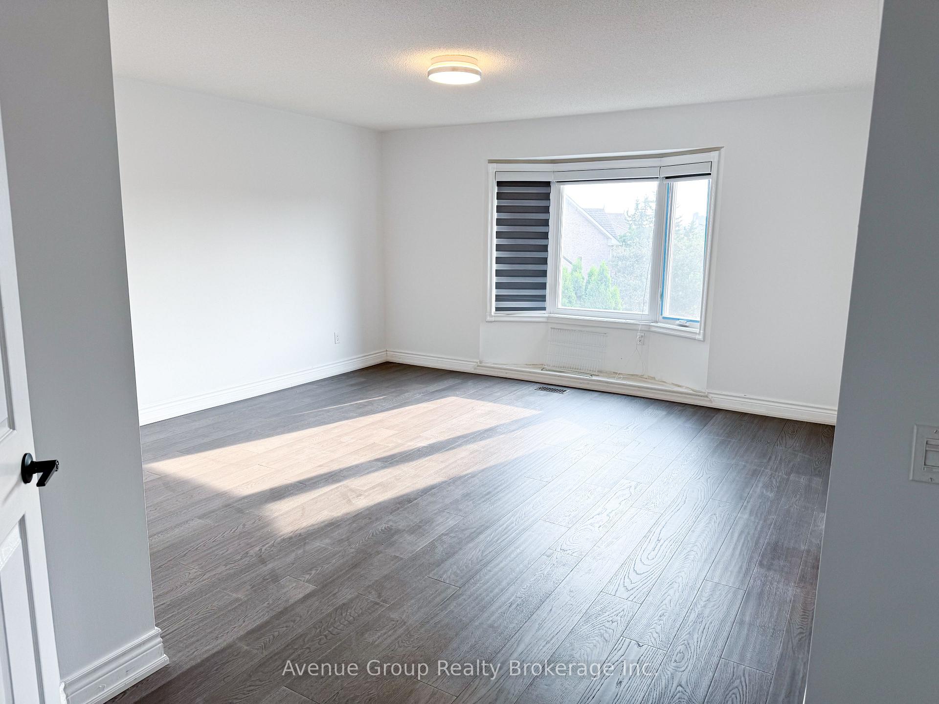 Photo 12 of 109 Snowdon Circle, Markham, Markville — HOMEH