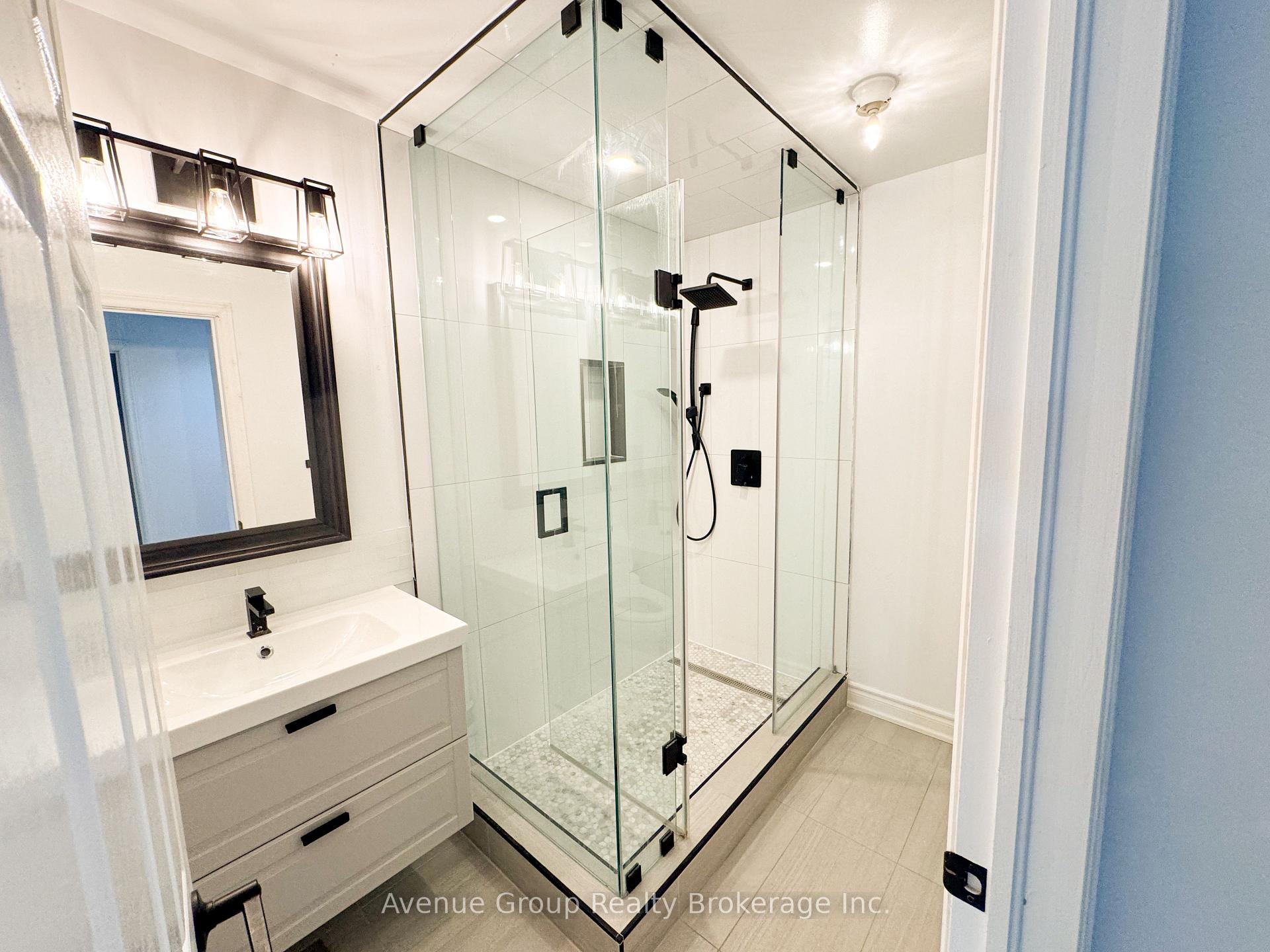 Photo 14 of 109 Snowdon Circle, Markham, Markville — HOMEH