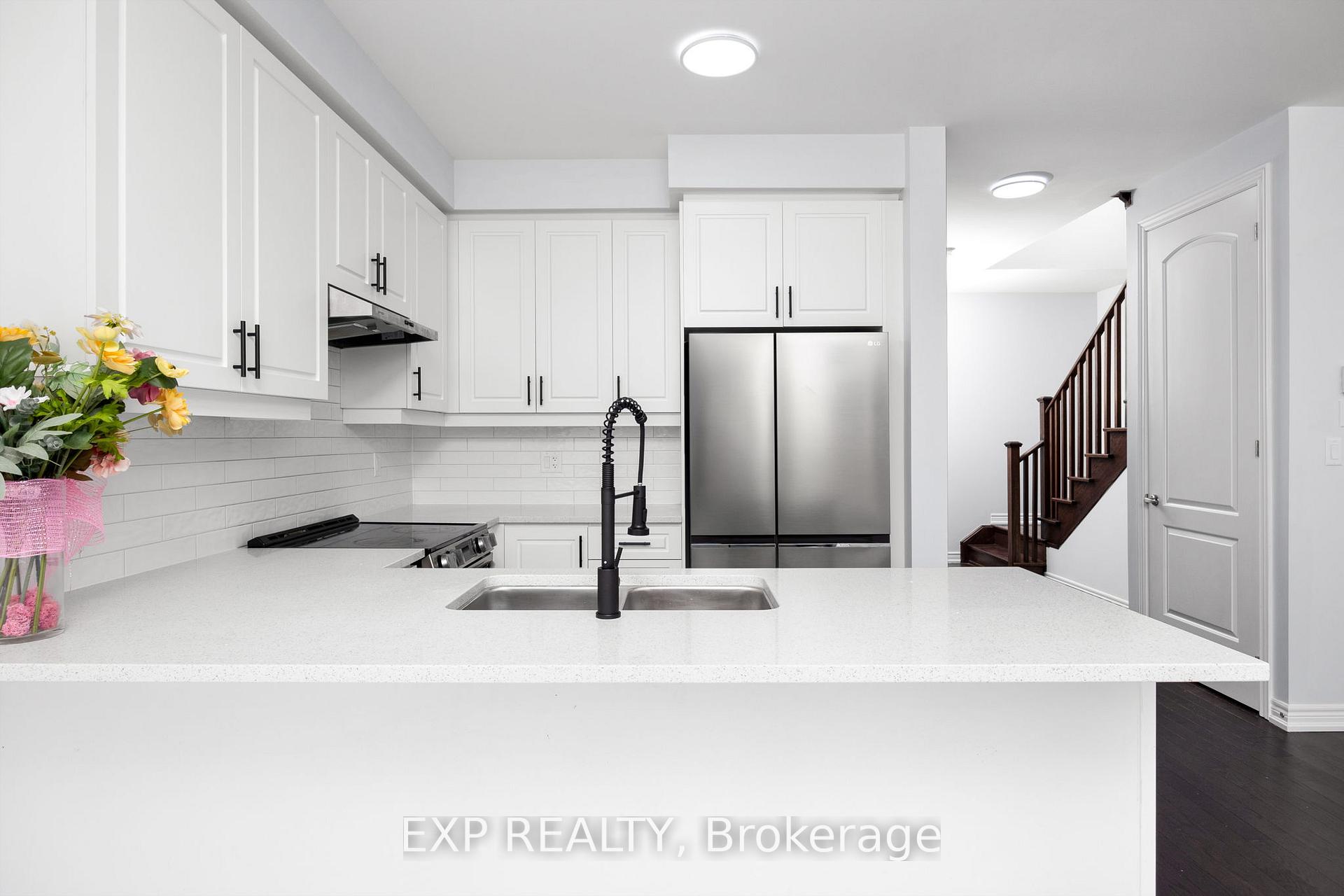 Photo 18 of 5 Milady Crescent, Barrie, Rural Barrie Southeast — HOMEH