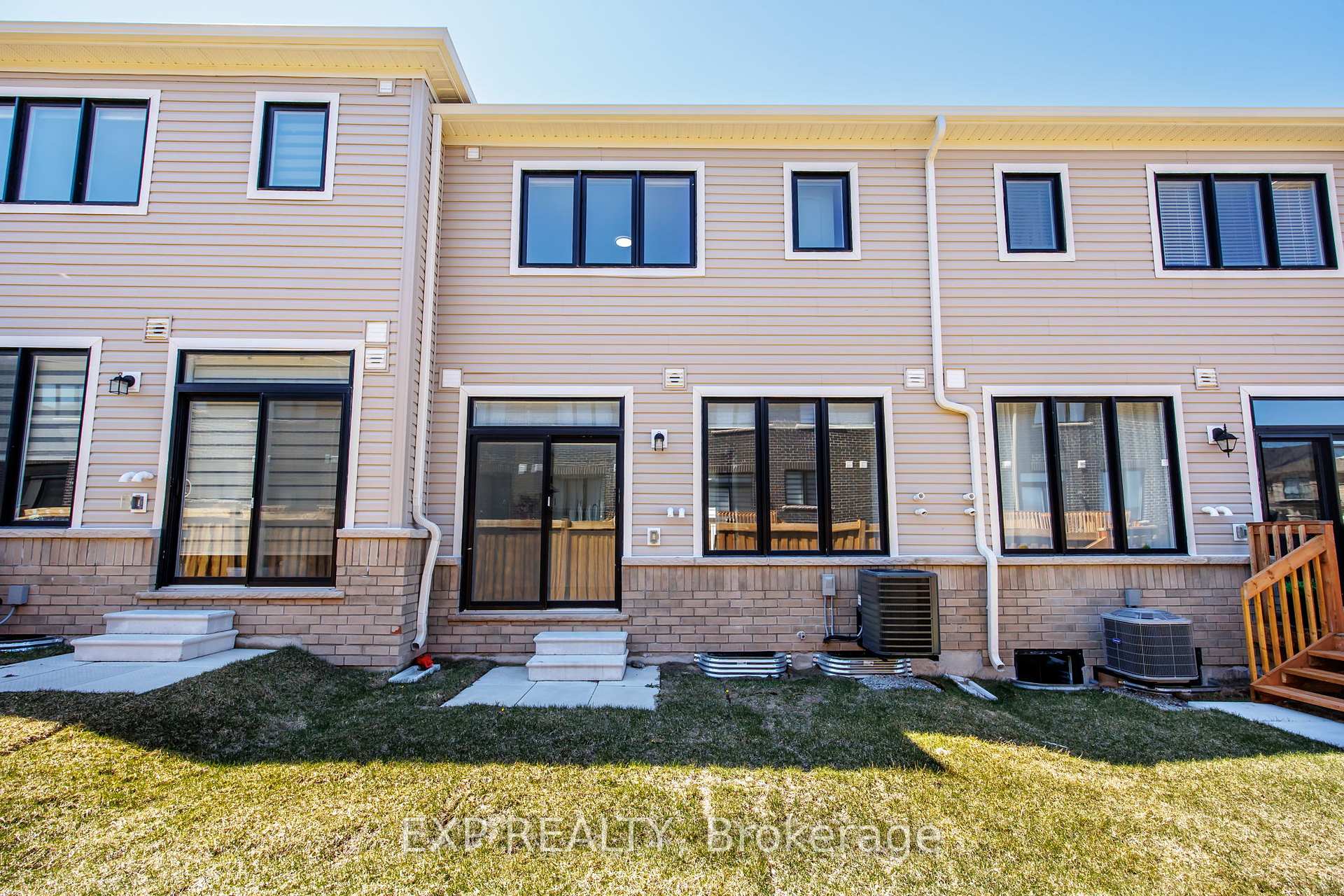 Photo 27 of 5 Milady Crescent, Barrie, Rural Barrie Southeast — HOMEH