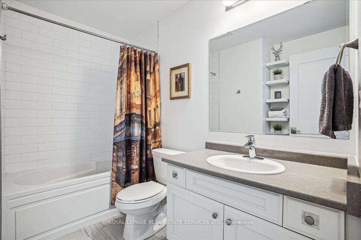 Photo 22 of Unit 105, 3028 Creekshore Common, Oakville, Glenorchy — HOMEH