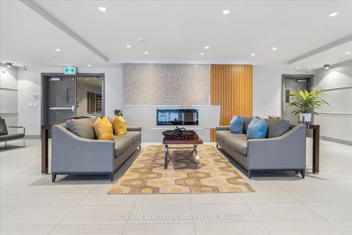 Photo 34 of Unit 105, 3028 Creekshore Common, Oakville, Glenorchy — HOMEH