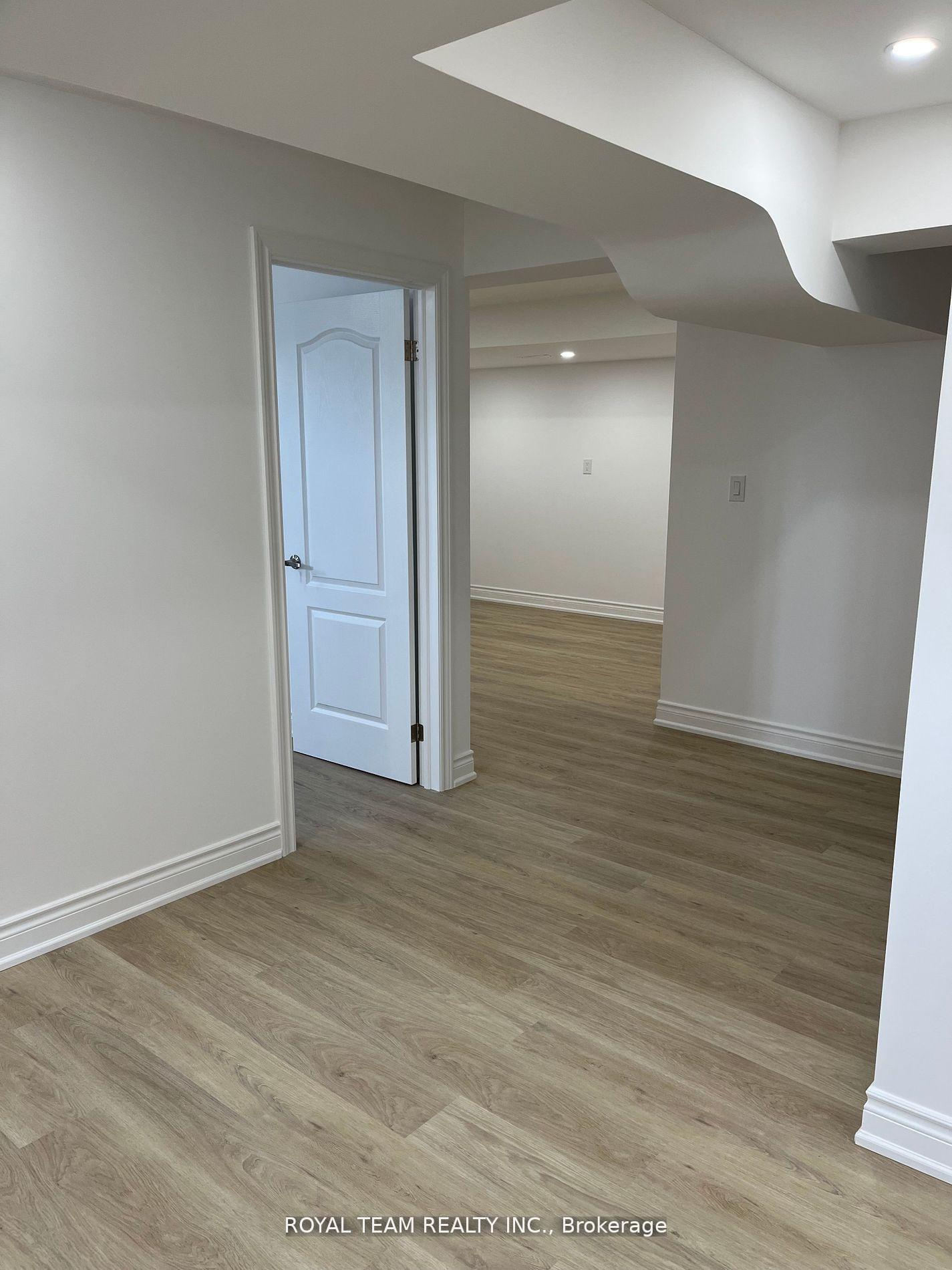 Photo 3 of Unit Bsmt, 41 Harvest Crescent, Barrie, Innis-Shore — HOMEH