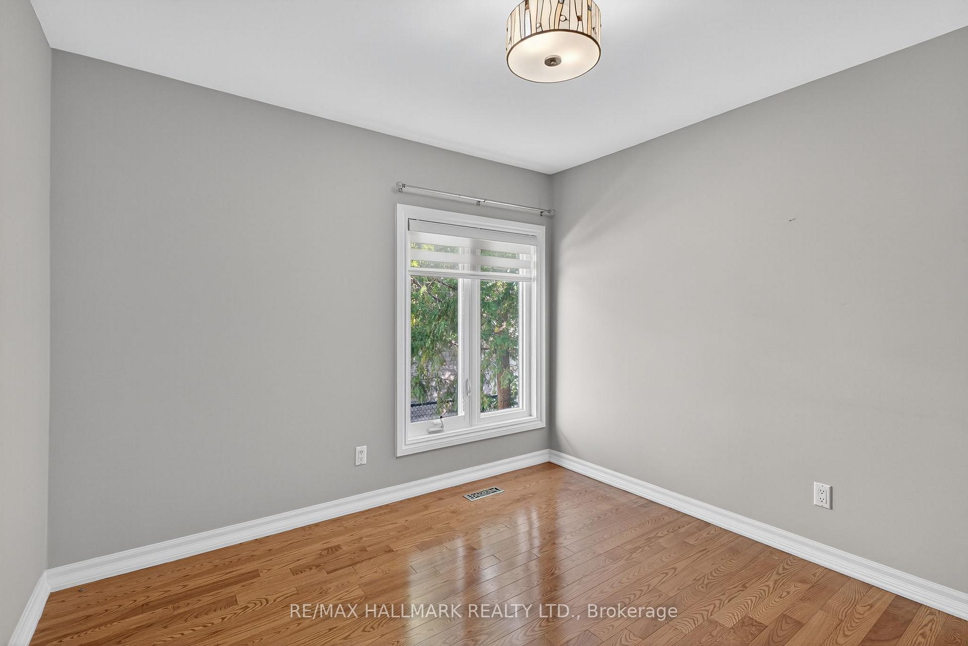 Photo 27 of 86 Roselawn Drive, Vaughan, Islington Woods — HOMEH