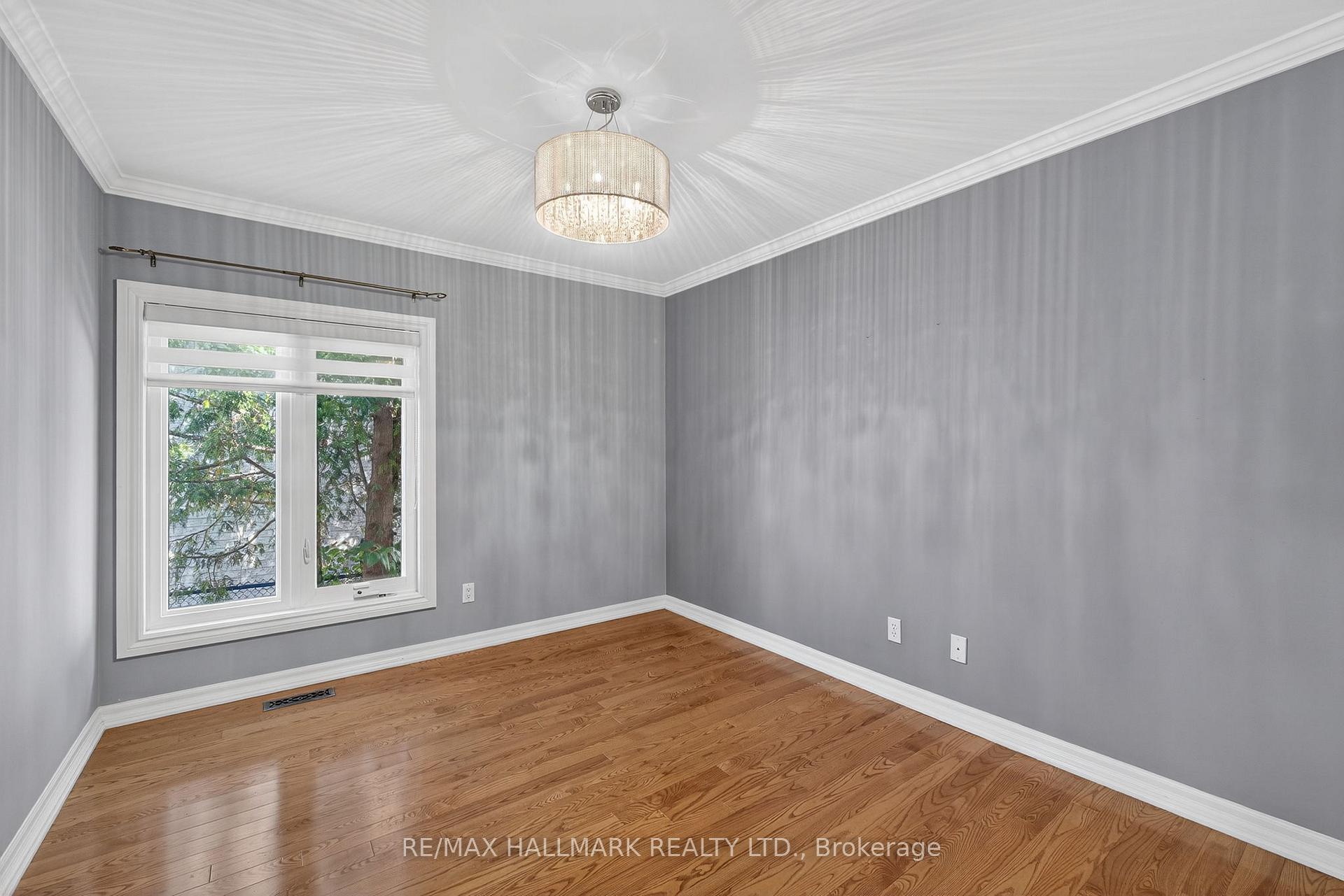 Photo 33 of 86 Roselawn Drive, Vaughan, Islington Woods — HOMEH