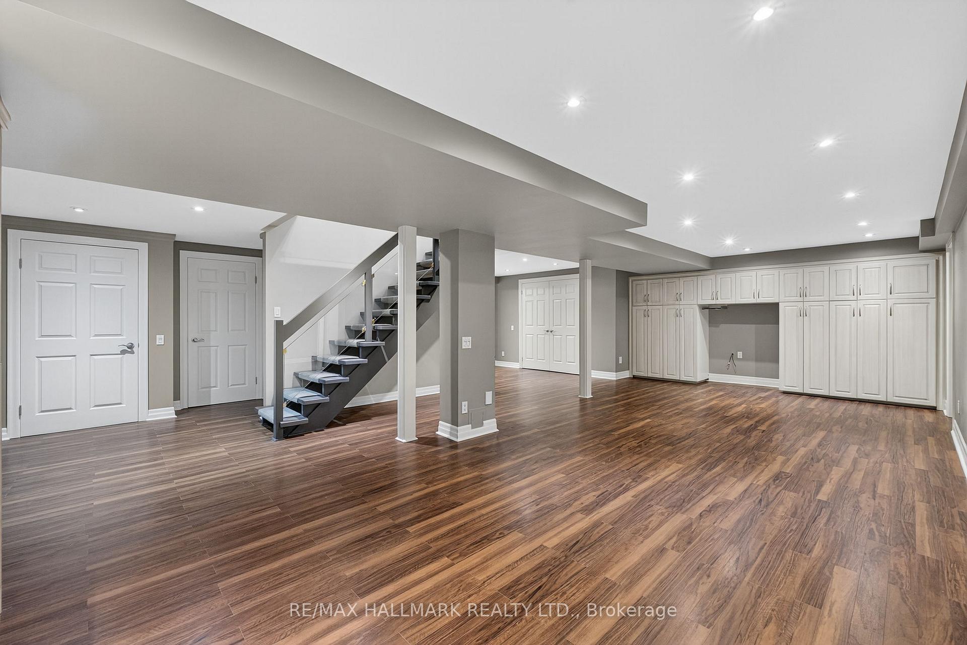 Photo 35 of 86 Roselawn Drive, Vaughan, Islington Woods — HOMEH
