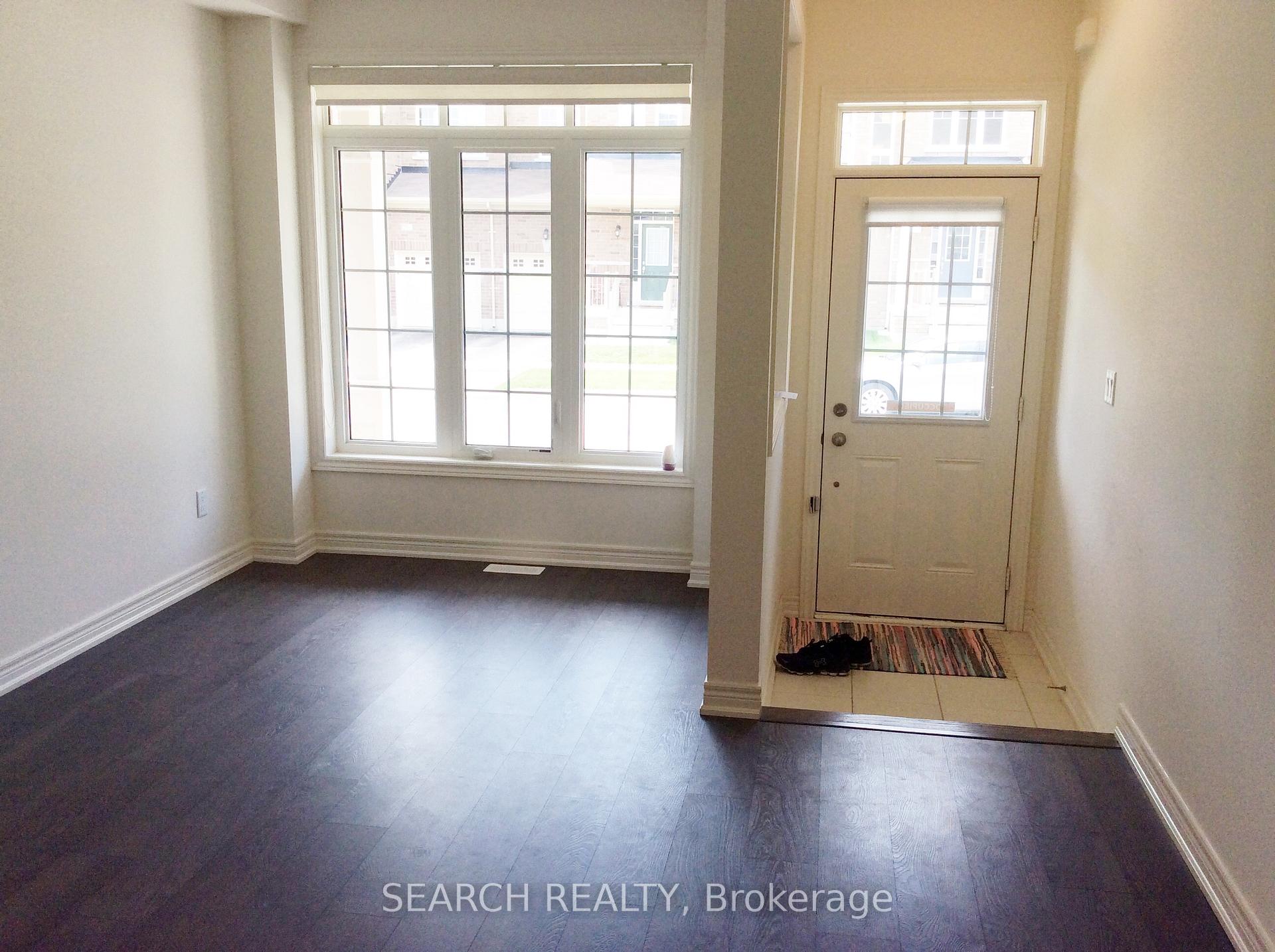 Photo 7 of 9 Exhibition Crescent, Brampton, Northwest Brampton — HOMEH