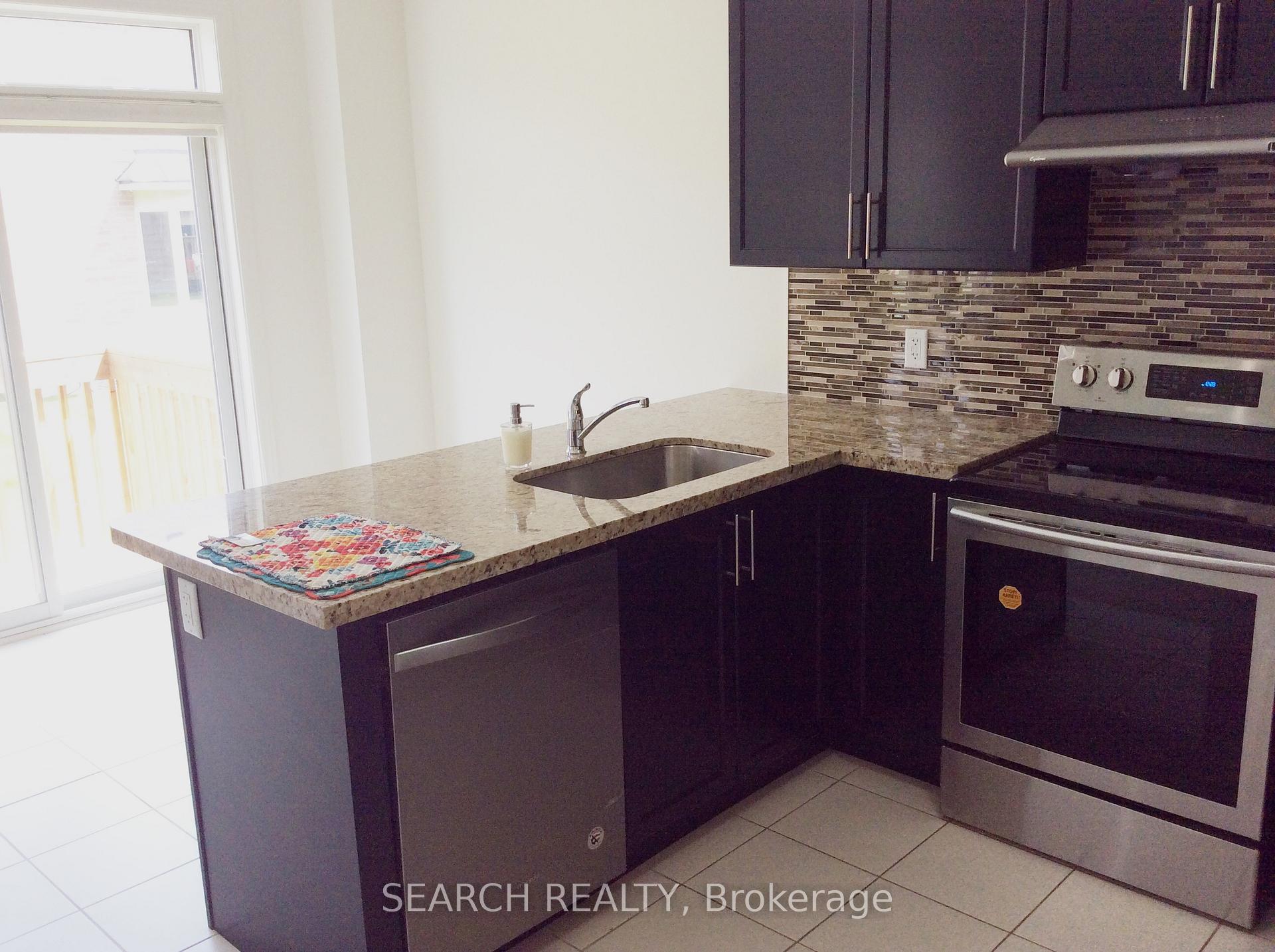 Photo 9 of 9 Exhibition Crescent, Brampton, Northwest Brampton — HOMEH