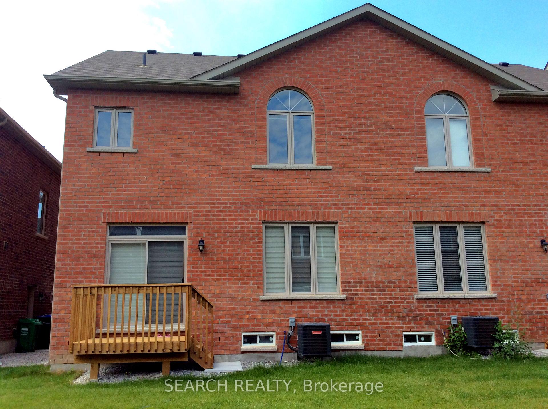Photo 10 of 9 Exhibition Crescent, Brampton, Northwest Brampton — HOMEH