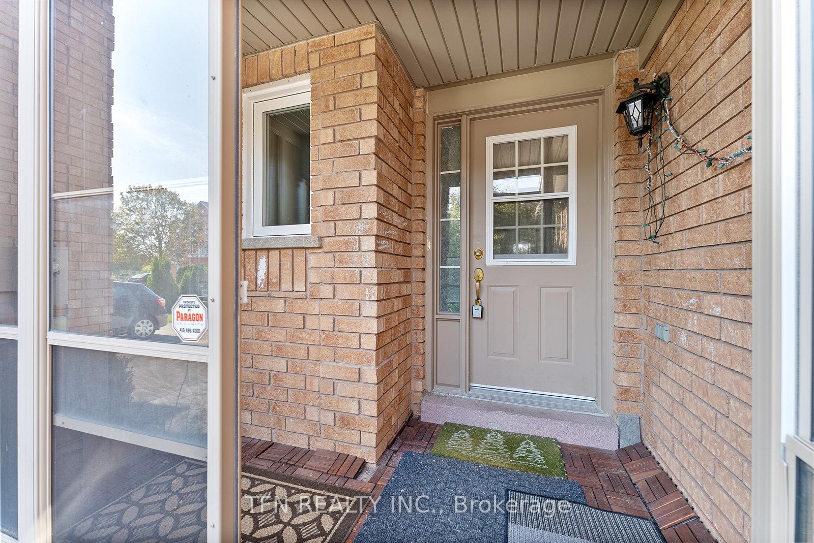 Photo 1 of 24 Hawtin Lane, Aurora, Aurora Grove — HOMEH