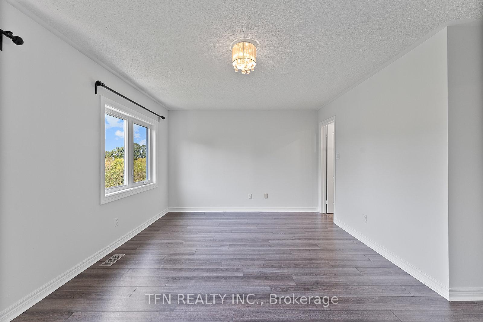 Photo 28 of 24 Hawtin Lane, Aurora, Aurora Grove — HOMEH