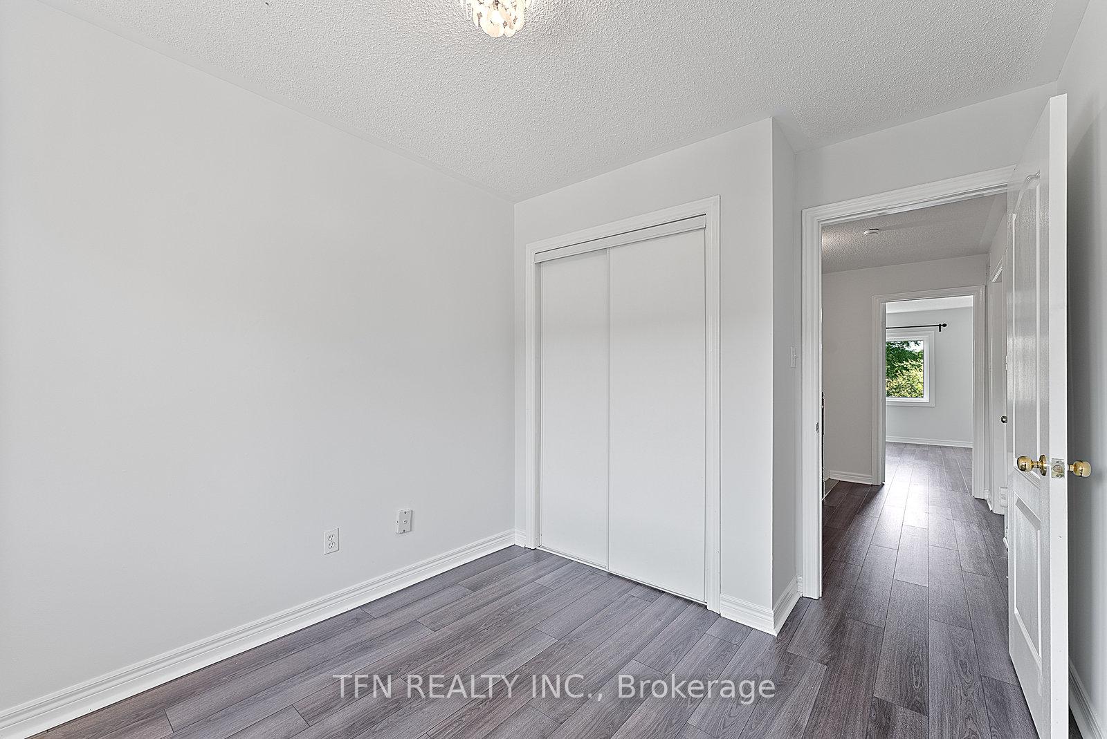 Photo 31 of 24 Hawtin Lane, Aurora, Aurora Grove — HOMEH