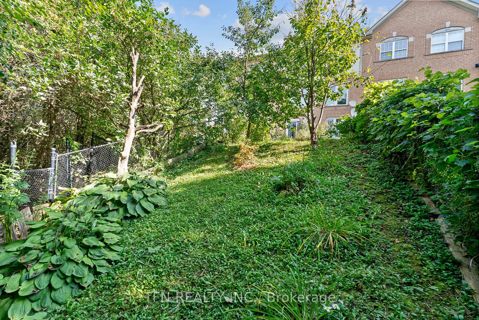 Photo 48 of 24 Hawtin Lane, Aurora, Aurora Grove — HOMEH