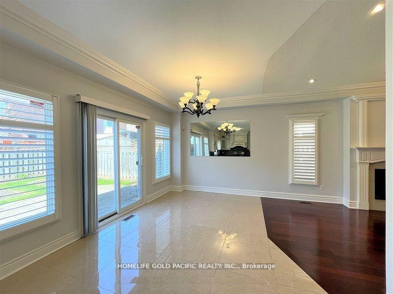 Photo 16 of 95 Tomlinson Circle, Markham, Buttonville — HOMEH