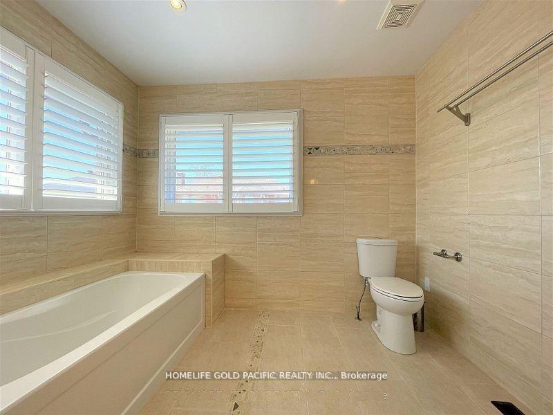 Photo 19 of 95 Tomlinson Circle, Markham, Buttonville — HOMEH
