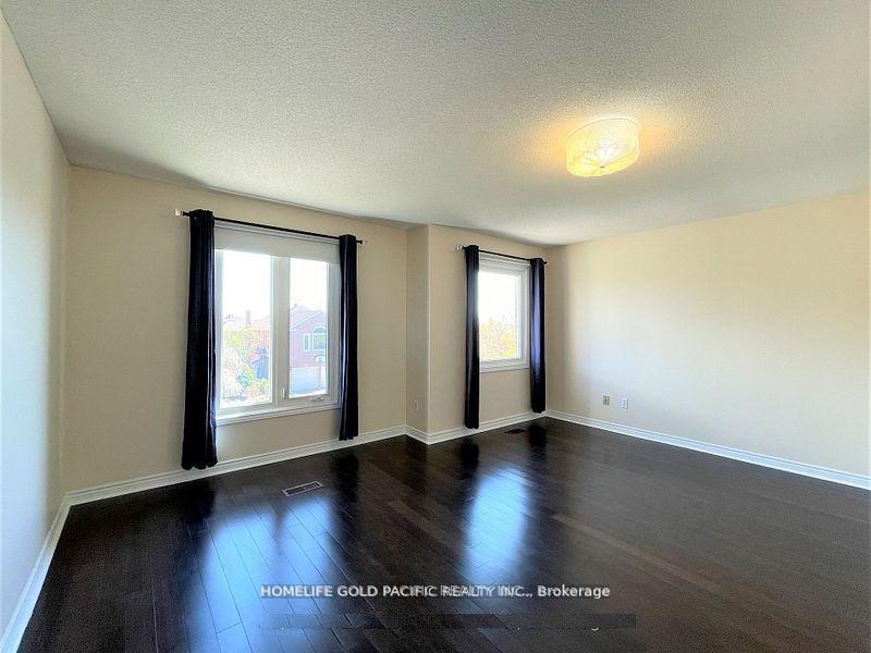 Photo 24 of 95 Tomlinson Circle, Markham, Buttonville — HOMEH