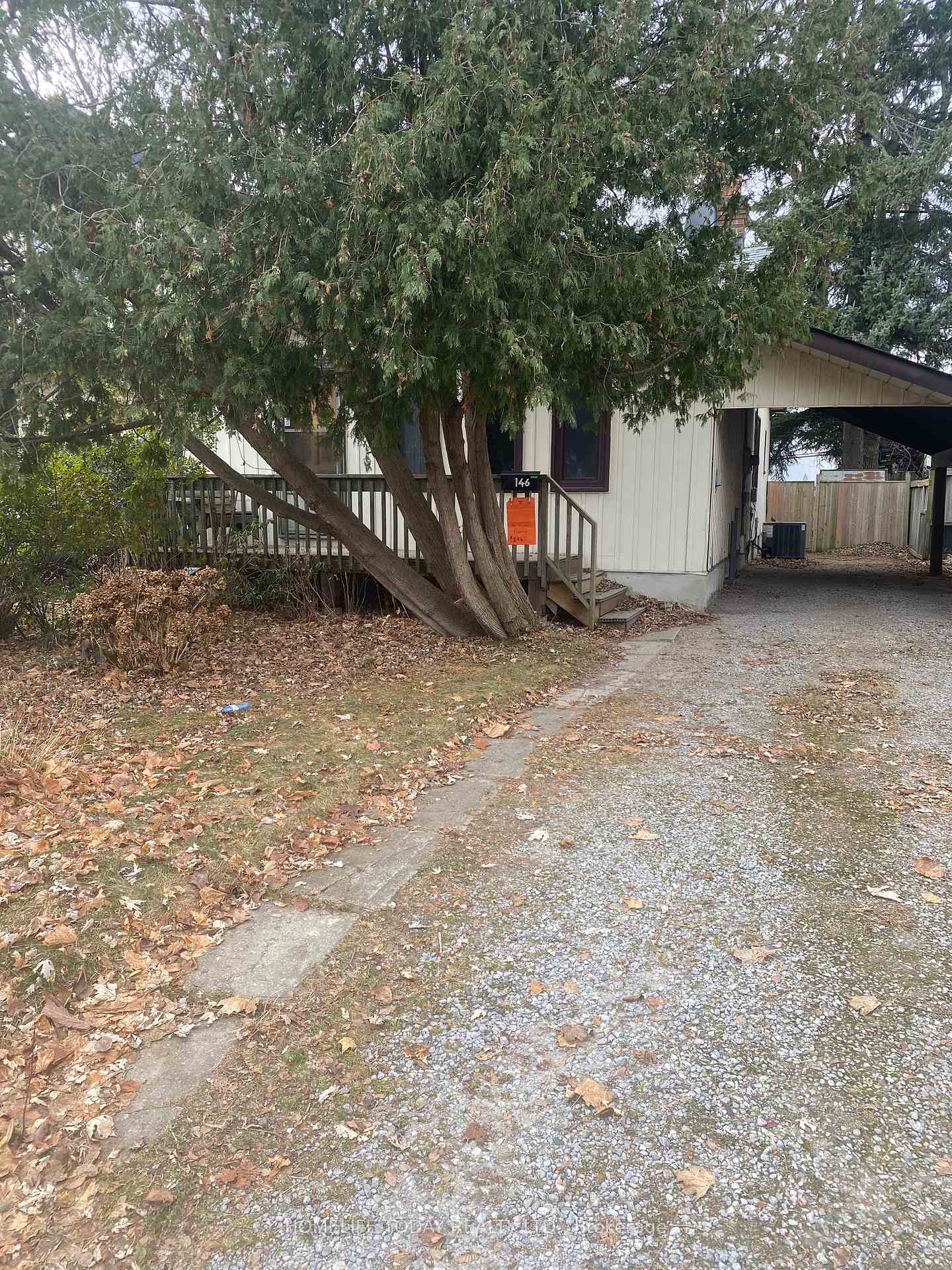 Front of 146 Gradwell Drive