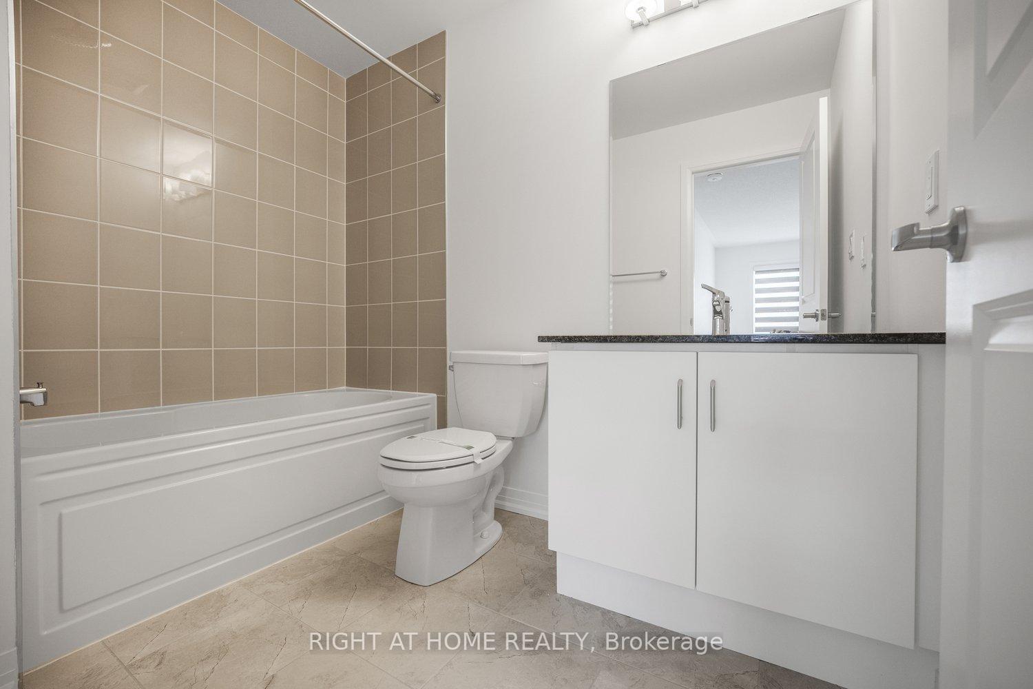 Photo 14 of 104 coolhurst Avenue, Brampton, Northwest Brampton — HOMEH